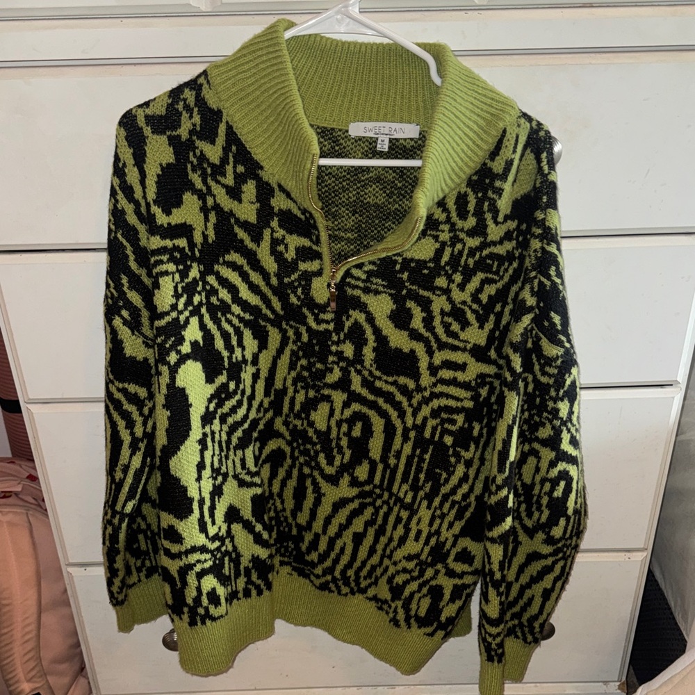 Sweet Rain Green and Black Patterned Sweater - image 1